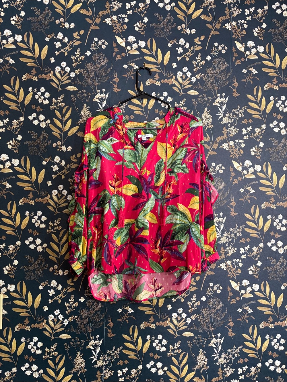 Chico's Red Tropical Leaf V-Neck Blouse Size 1.5 10
